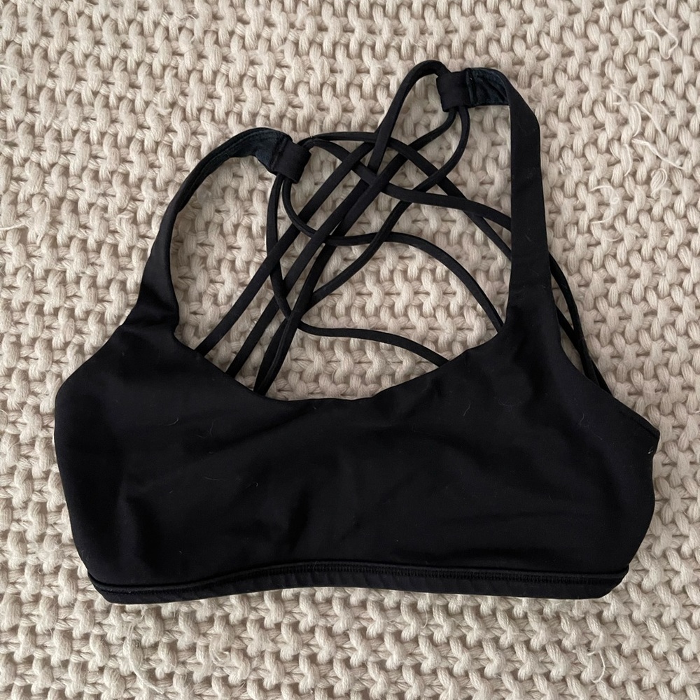 Lululemon sports bra - size 4